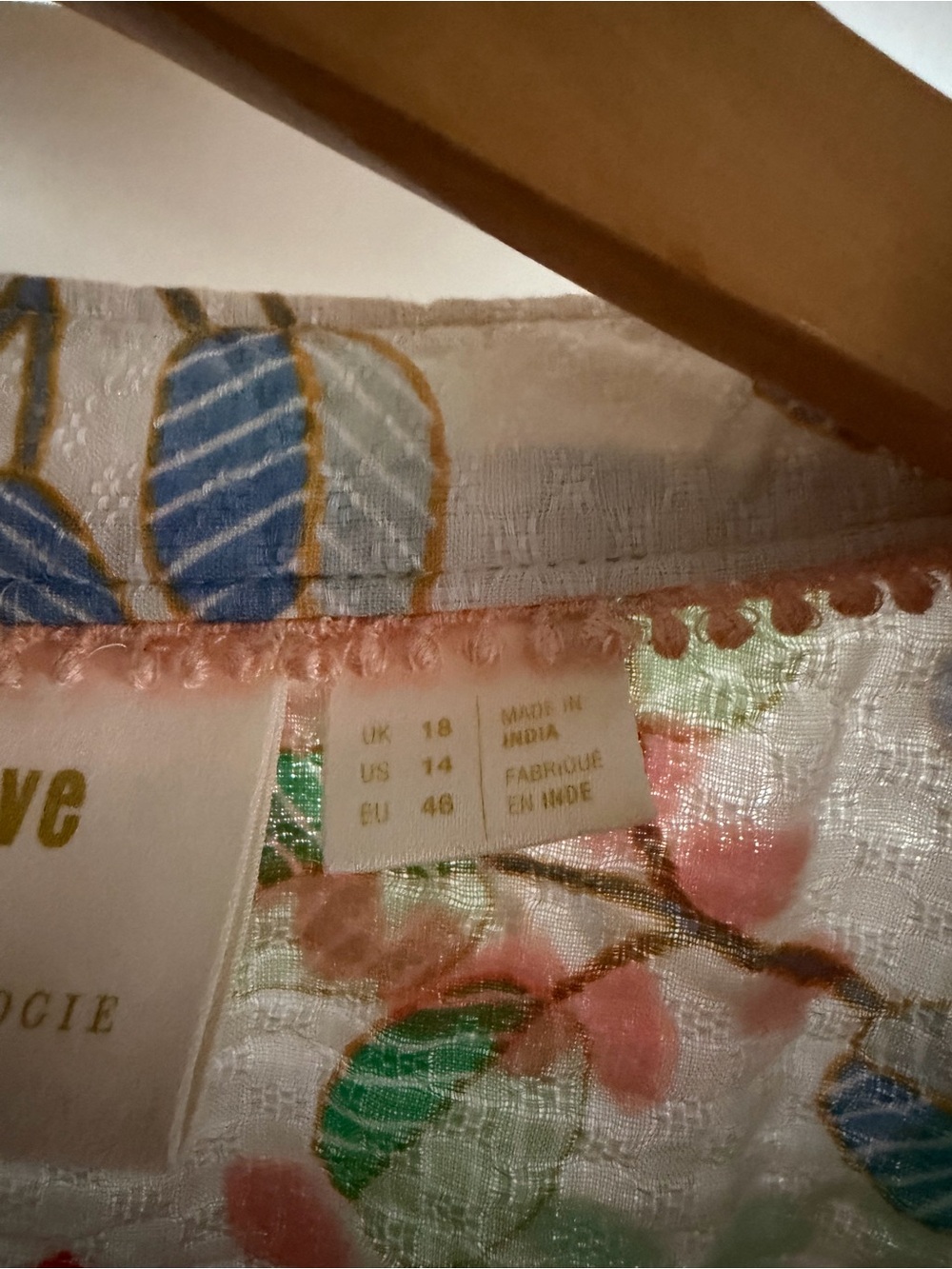Anthropologie Maeve Kalapana Blouse with Green, Red & Orange Floral Print US 14 - Picture 7 of 9